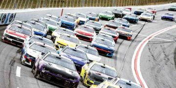 NASCAR llega a la CDMX con su carrera más salvaje