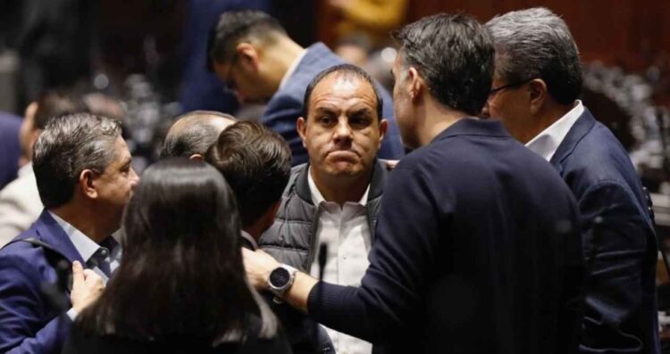 Diputadas firmas Cuauhtémoc Blanco