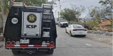 Pelea entre dos hombres por una mujer deja un muerto en Santa Catarina, Nuevo León