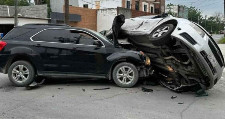 Accidente vial en el centro de Matamoros deja daños