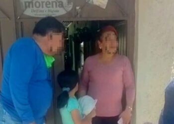 Rescatan a niña de 8 años que caminaba sola rumbo a Ecatepec; denunció maltrato de su padrastro