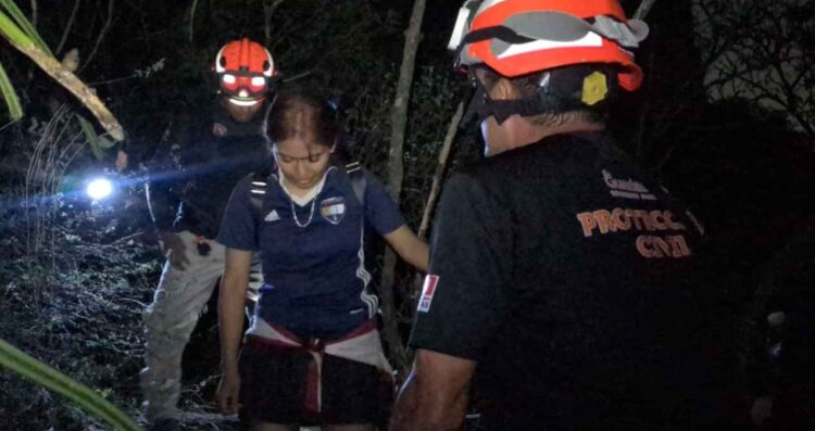 Rescatan a pareja extraviada en el Cerro de la Silla, en Guadalupe, Nuevo León