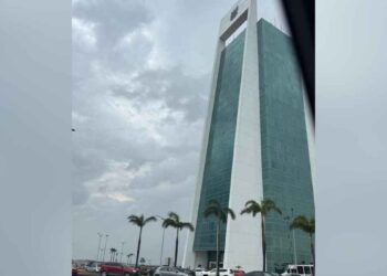Torre Bicentenario Victoria