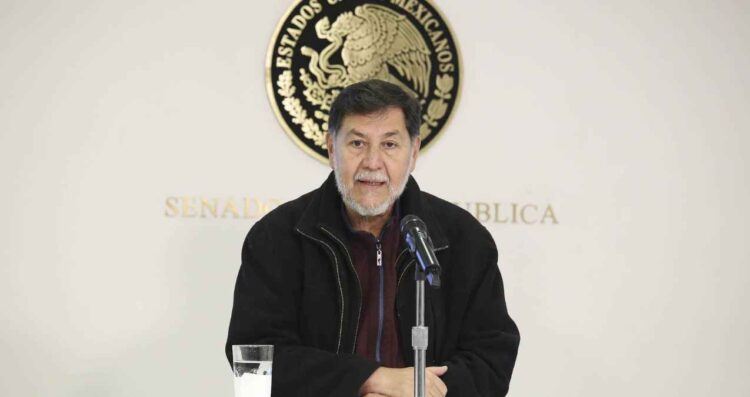 Senado entrega al INE expedientes de candidatos judiciales