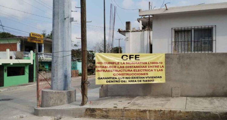 Vecinos frenan instalación de mega torres eléctricas en Tampico por amparo legal