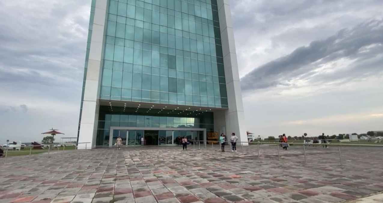 Videos de vibraciones en cristales de Torre Bicentenario en Victoria