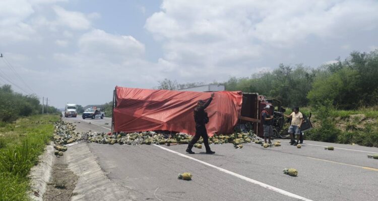 accidente en carretera Victoria Monterrey