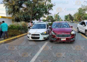 accidente frente al DIF Victoria