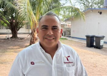 aumento a maestros de México 2025