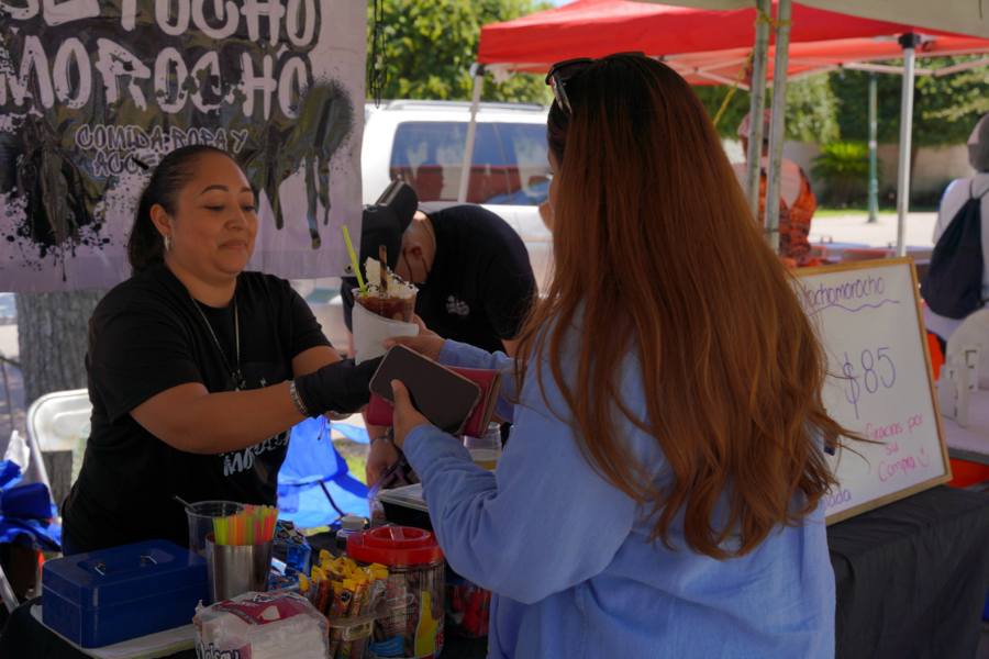bazar del Día de las Madres en Nuevo Laredo
