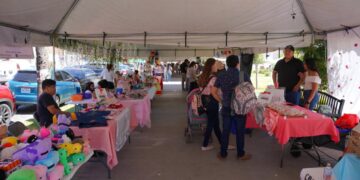 bazar del Día de las Madres en Nuevo Laredo