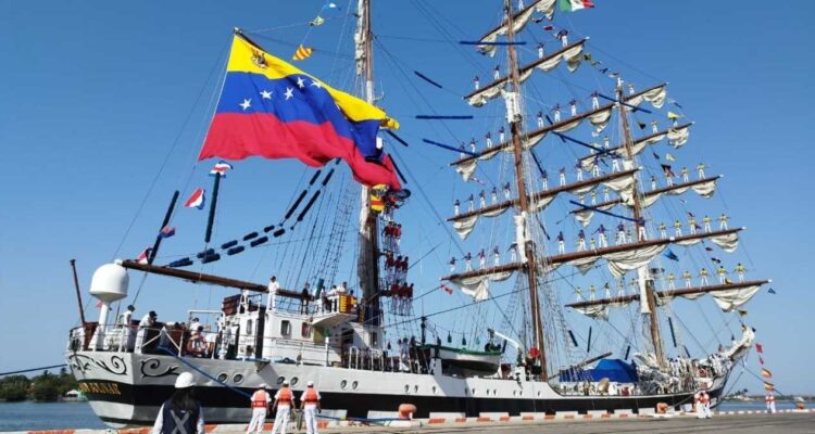 buque Simón Bolívar a Tampico