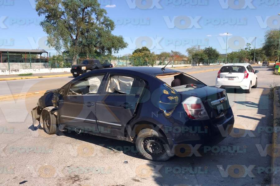 choque contra protecciones metálicas en Victoria