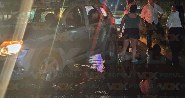 choque de moto contra camioneta en Victoria