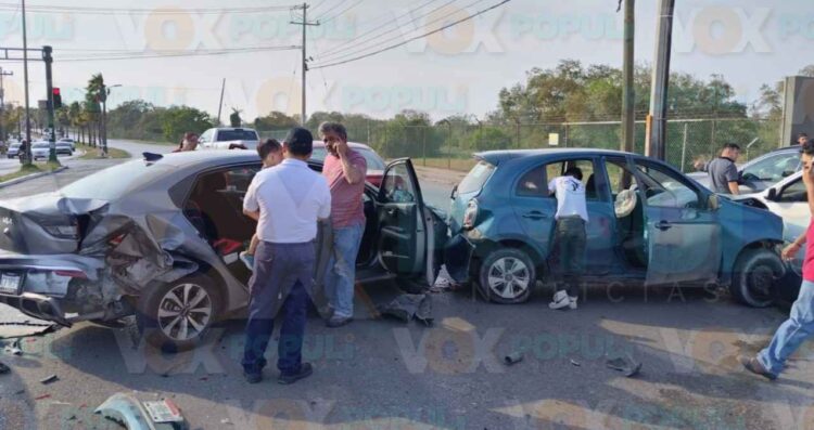 choque múltiple en Tampico