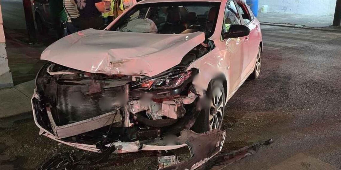 ebrio choque Nuevo Laredo