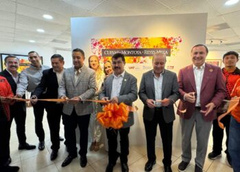 entrega de equipamientos UAT Nuevo Laredo
