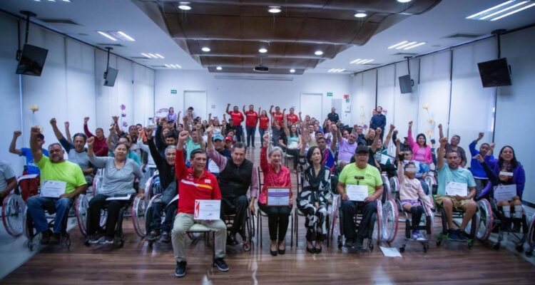 entrega de sillas de ruedas Tamaulipas