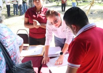entregan escrituras en Matamoros
