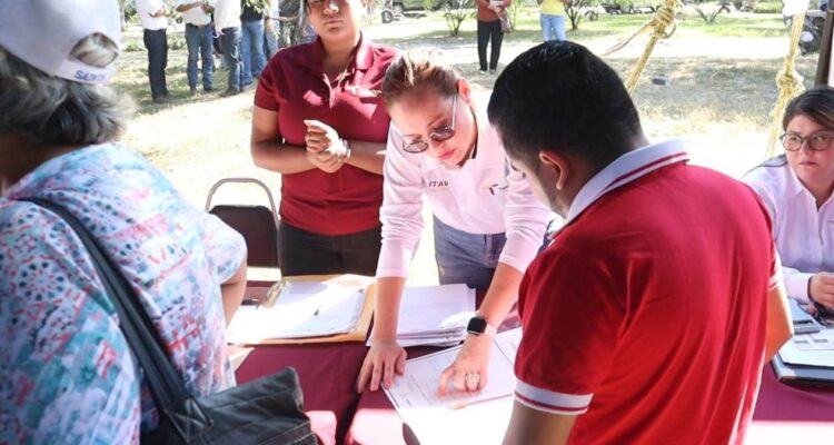 entregan escrituras en Matamoros