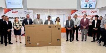 equipo para Facultad de Comercio Nuevo Laredo