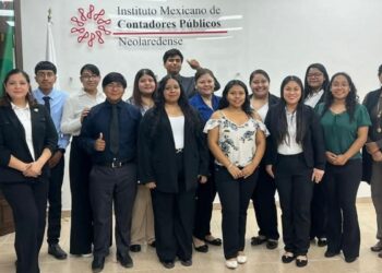 estudiantes de contaduría Nuevo Laredo