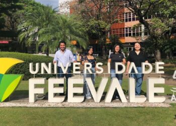 estudiantes UTNL pasantía en Brasil