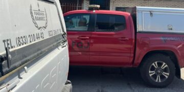 guardia aplastado por portón en Altamira
