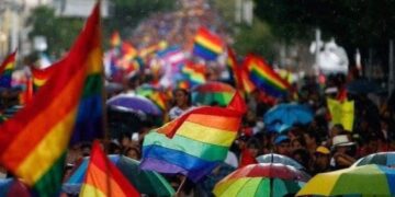 marcha gay en playa Miramar