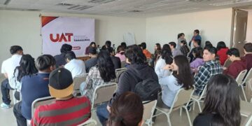 nuevas carreras UAT en Nuevo Laredo