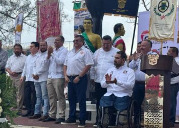 obreros en Madero exigen mejoras