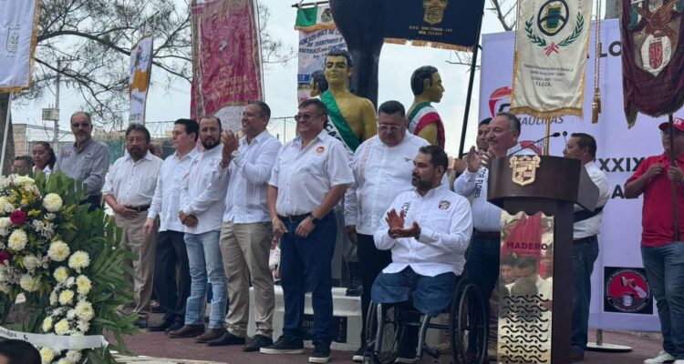 obreros en Madero exigen mejoras