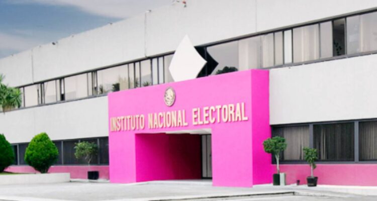 observadores de elecciones judiciales en México