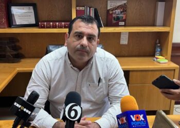 refugios municipales por calor en Victoria