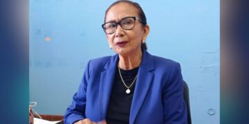 rondines afuera de secundarias en Tampico