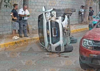 volcadura en Ciudad Madero
