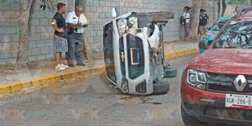 volcadura en Ciudad Madero
