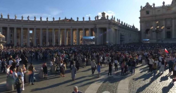¡Habemus Papam!: ¿Quién es el nuevo sucesor del Papa Francisco tras el anuncio en la Capilla Sixtina?
