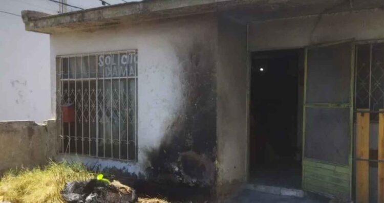 Abuelito rescatado incendio Torreón