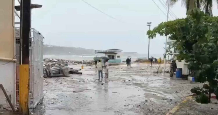 Así luce Puerto Escondido, Oaxaca, tras el paso de Huracán Erick