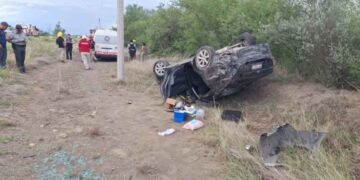 volcadura camino Santa Bárabara Montemorelos