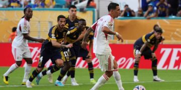 Boca Juniors y Benfica empatan 2-2 en un partido con emociones cruzadas