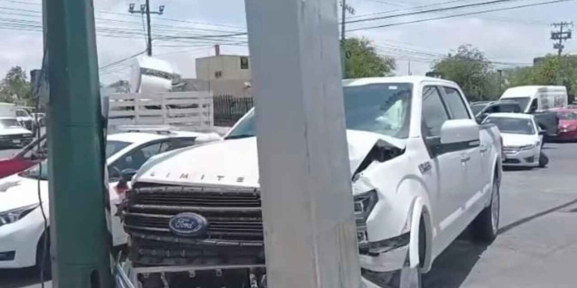 impacto camioneta Guadalupe