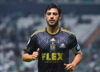 Carlos Vela alza la voz a favor de los inmigrantes en California