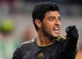 Carlos Vela se pone los guantes y deja atrás el retiro