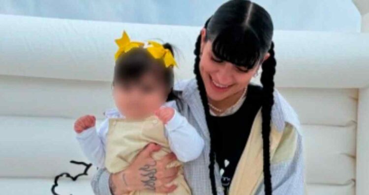 Cazzu describe a su hija Inti como una niña mágica y muy sociable