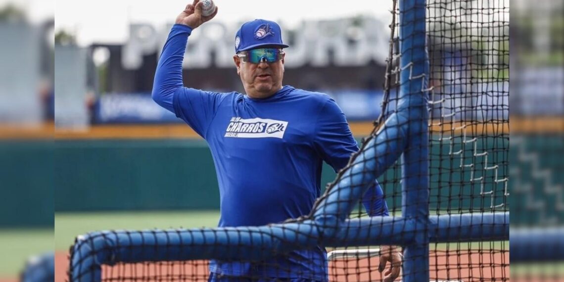 Chiva Miranda Charros