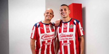 Chivas presenta su nuevo jersey para el Apertura 2025