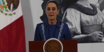 Claudia Sheinbaum expresa a Christopher Landau su rechazo a las redadas migratorias en su primera reunión en México