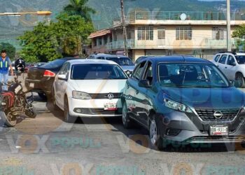 Conductor distraído provoca choque por alcance en Ciudad Victoria, Tamaulipas